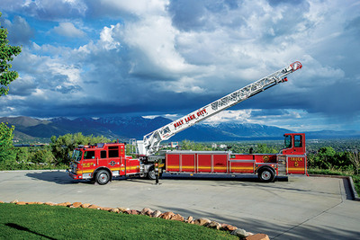 Squadron Signal 6401 American Fire Apparatus Vol 1 – Pumpers, By Wayne Munza, Brand New Book