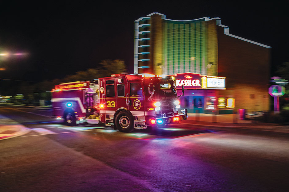 Custom Pumper Fire Truck Responding with Emergnecy Lights Flashin the City of Dallas