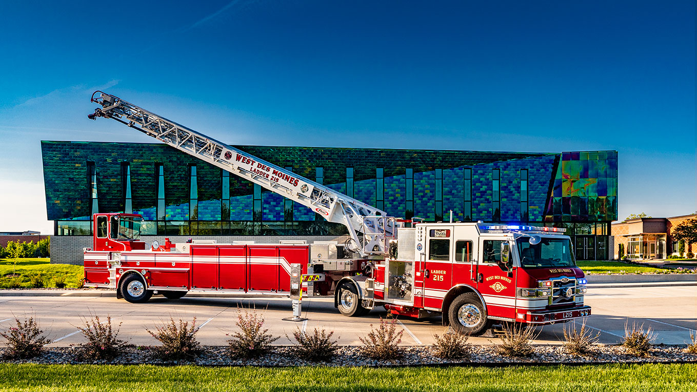 Ascendant 107 Heavy-Duty Tiller Tractor Drawn Aerial
