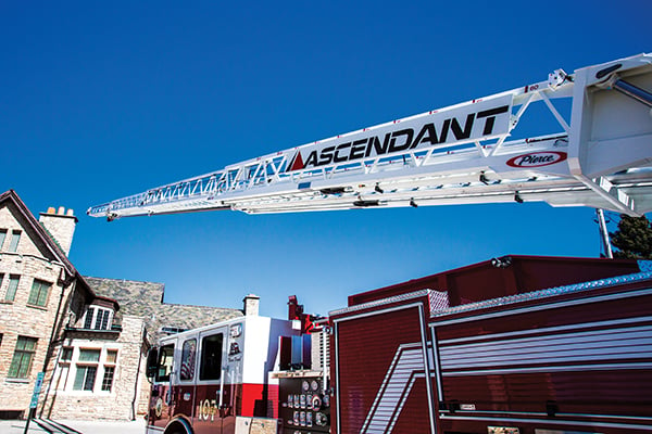 Pierce Ascendant 107' Heavy-Duty Aerial Ladder Fire Truck Device