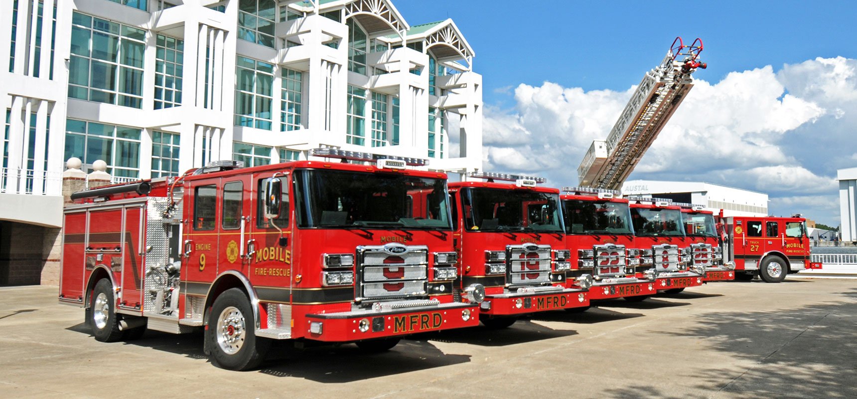 Pierce-Delivers-Five-Enforcer-Pumpers-and-an-Ascendant-107-Aerial-Ladder-to-the-City-of-Mobile-Alabama---Header