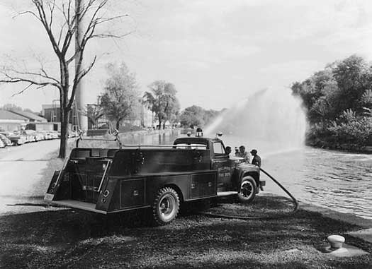1954-Fillmore-FD_vehicle_c1940