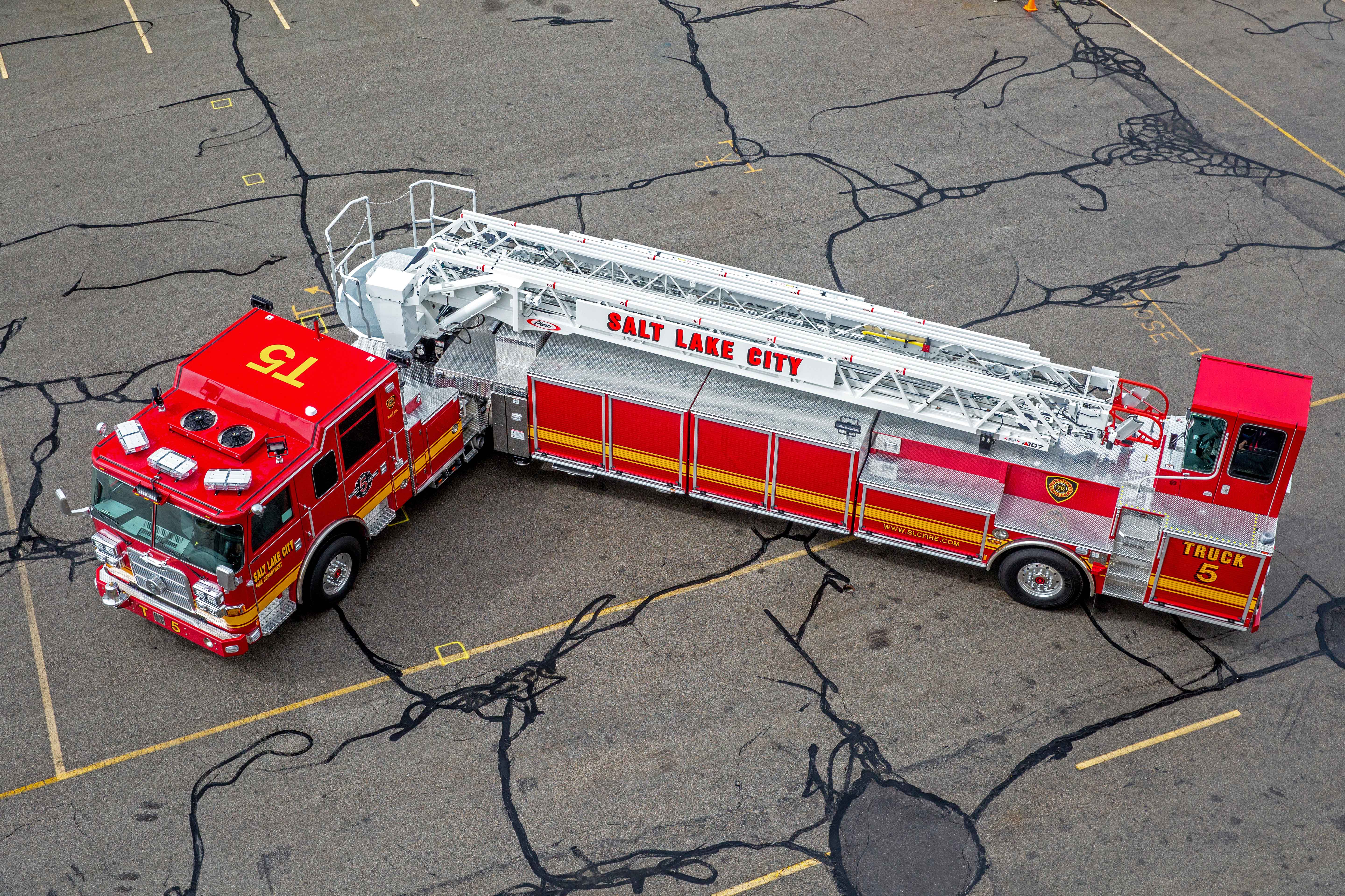 Salt Lake City Fire Department Arrow XT Ascendant 107' Heavy-Duty Tractor Drawn Aerial - TDA Tiller