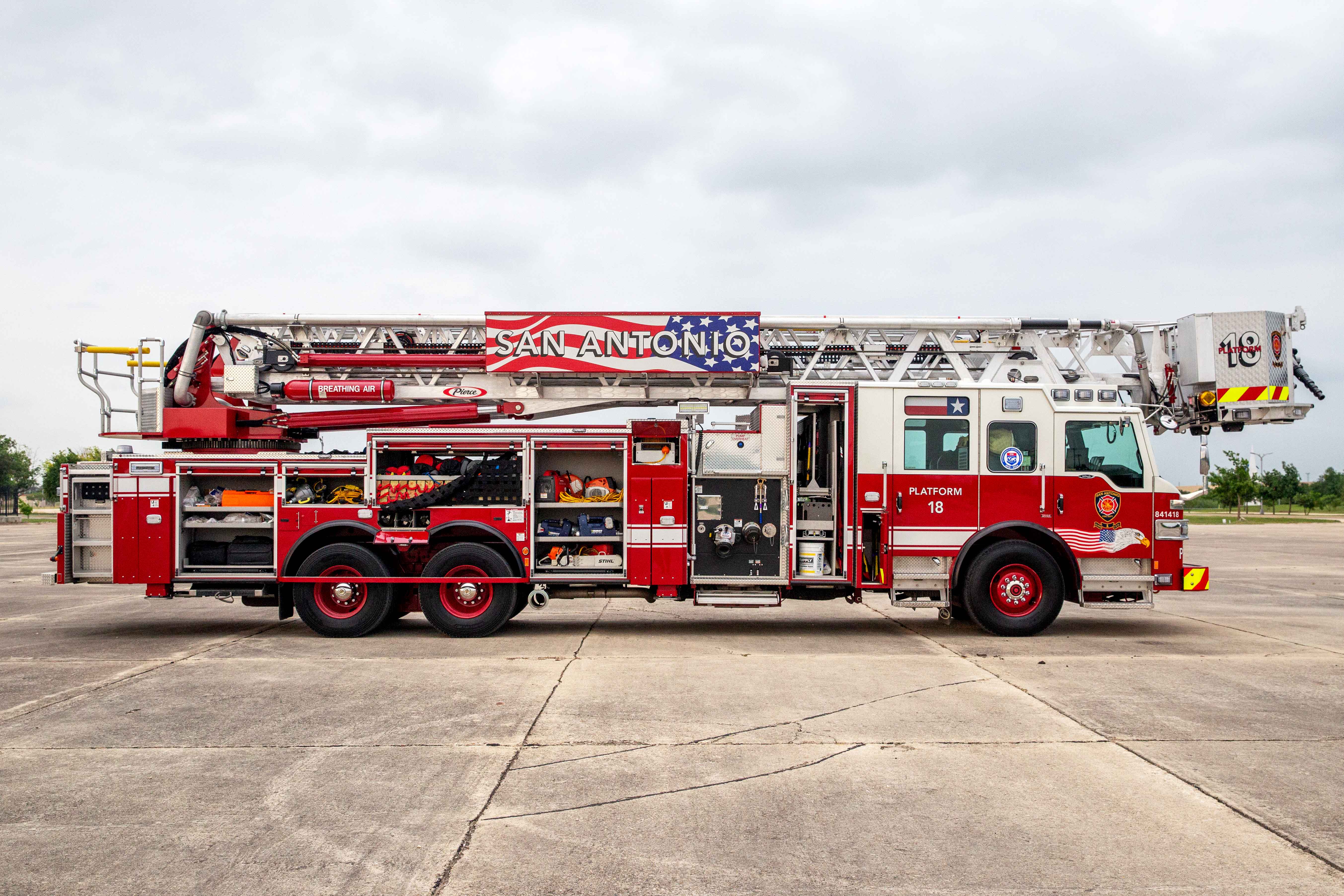 San Antonio Fire Department Velocity 100'Heavy-Duty Aluminum Platform