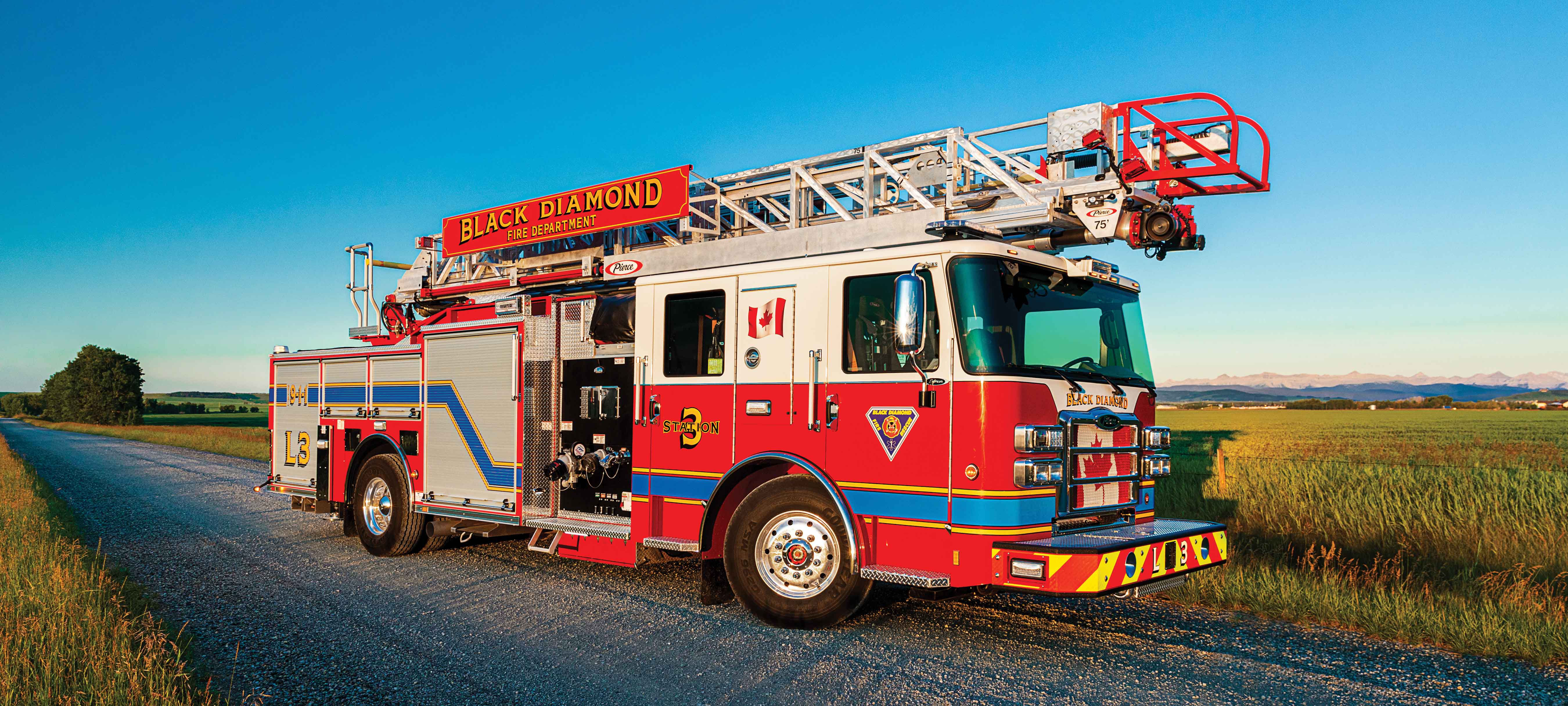 Town of Black Diamond Fire Enforcer 75' Heavy-Duty Aluminum Ladder