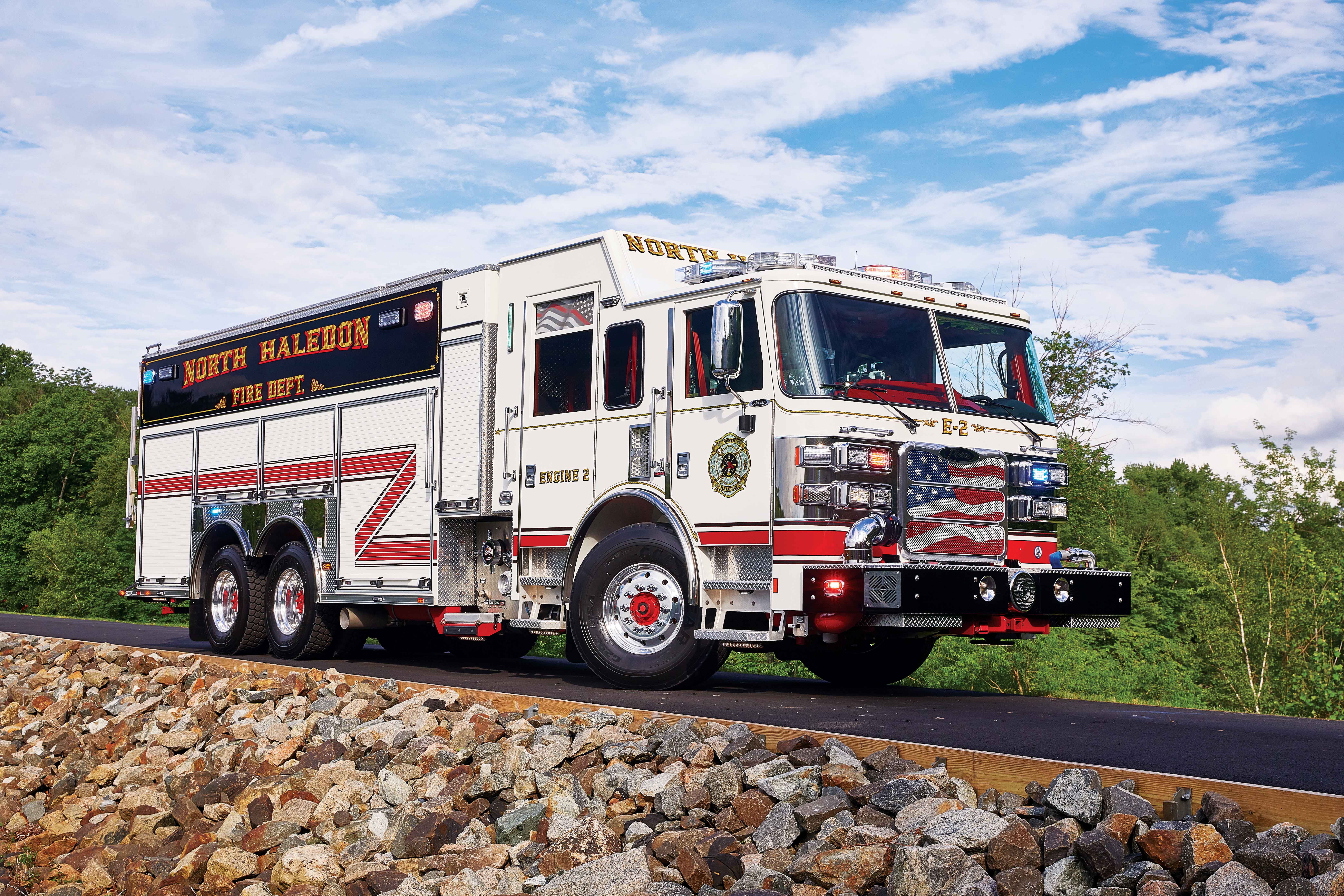 North Haledon Fire Department Arrow XT PUC Pumper Tanker