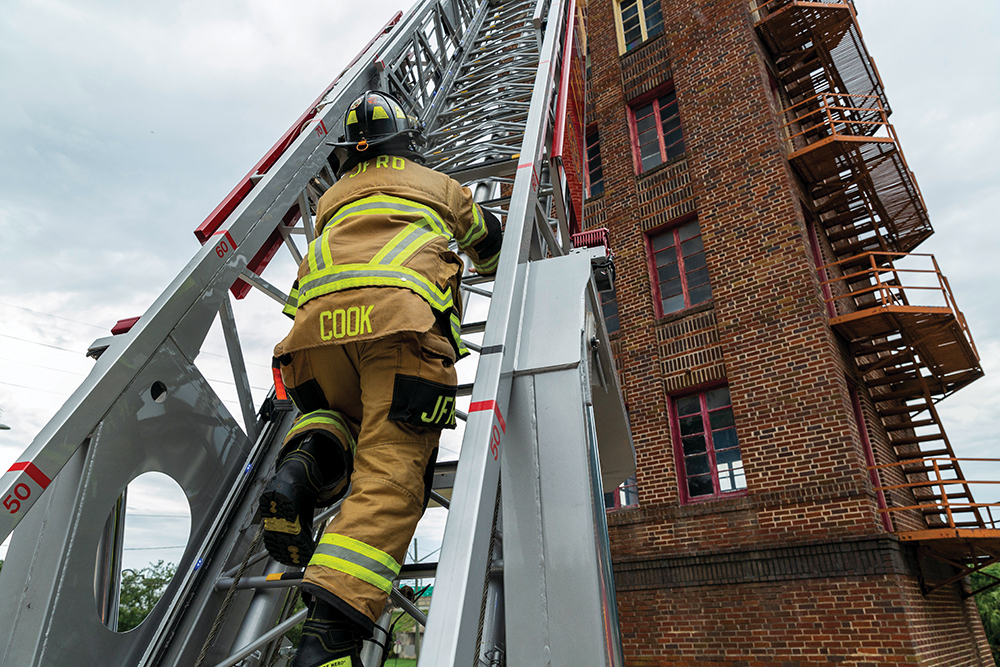 Arrow XT Ascendant 107' Heavy-Duty Tractor Drawn Aerial TDA Tiller Fire Truck Ladder