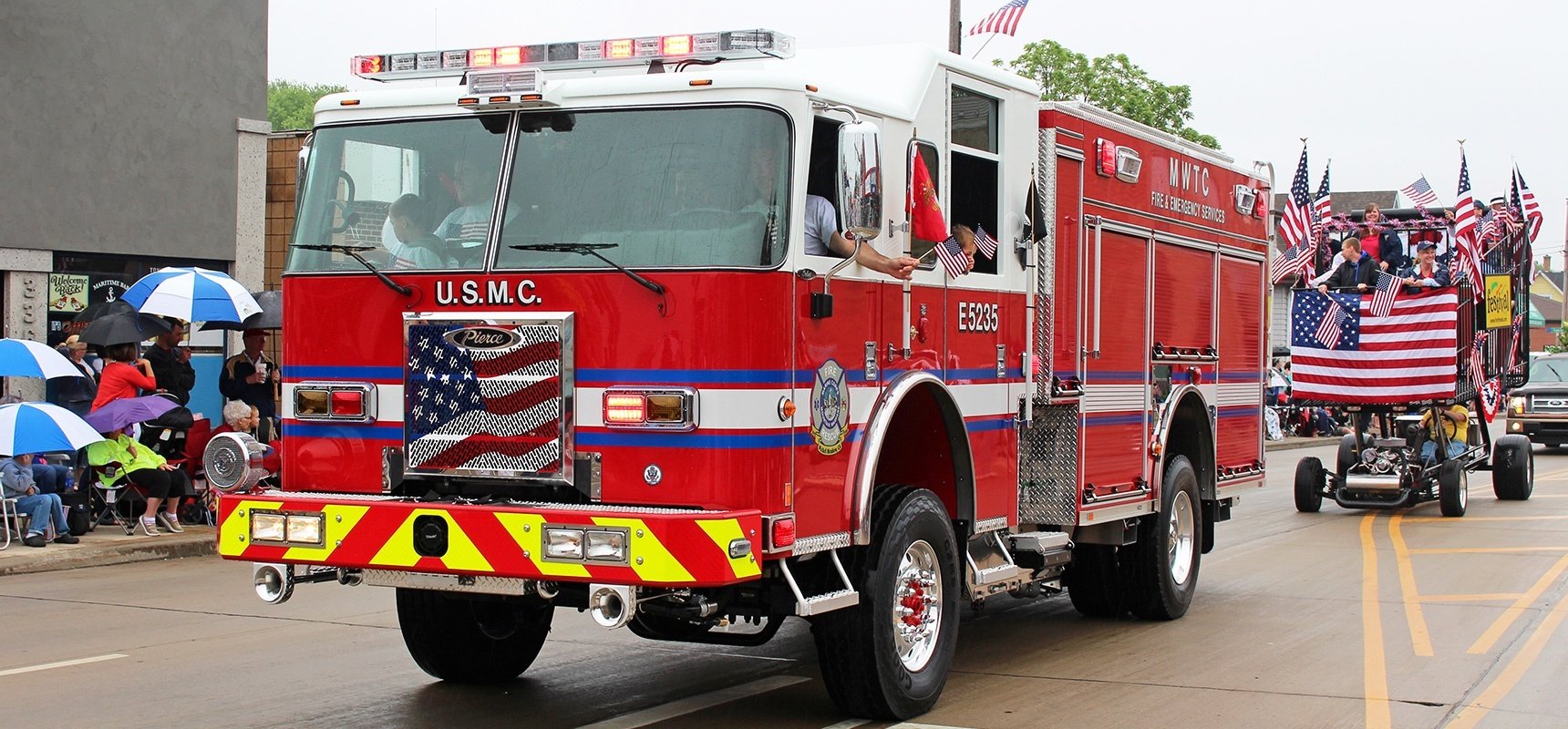 Nations-Oldest-Flag-Day-Parade-Appleton-WI_Header.jpg