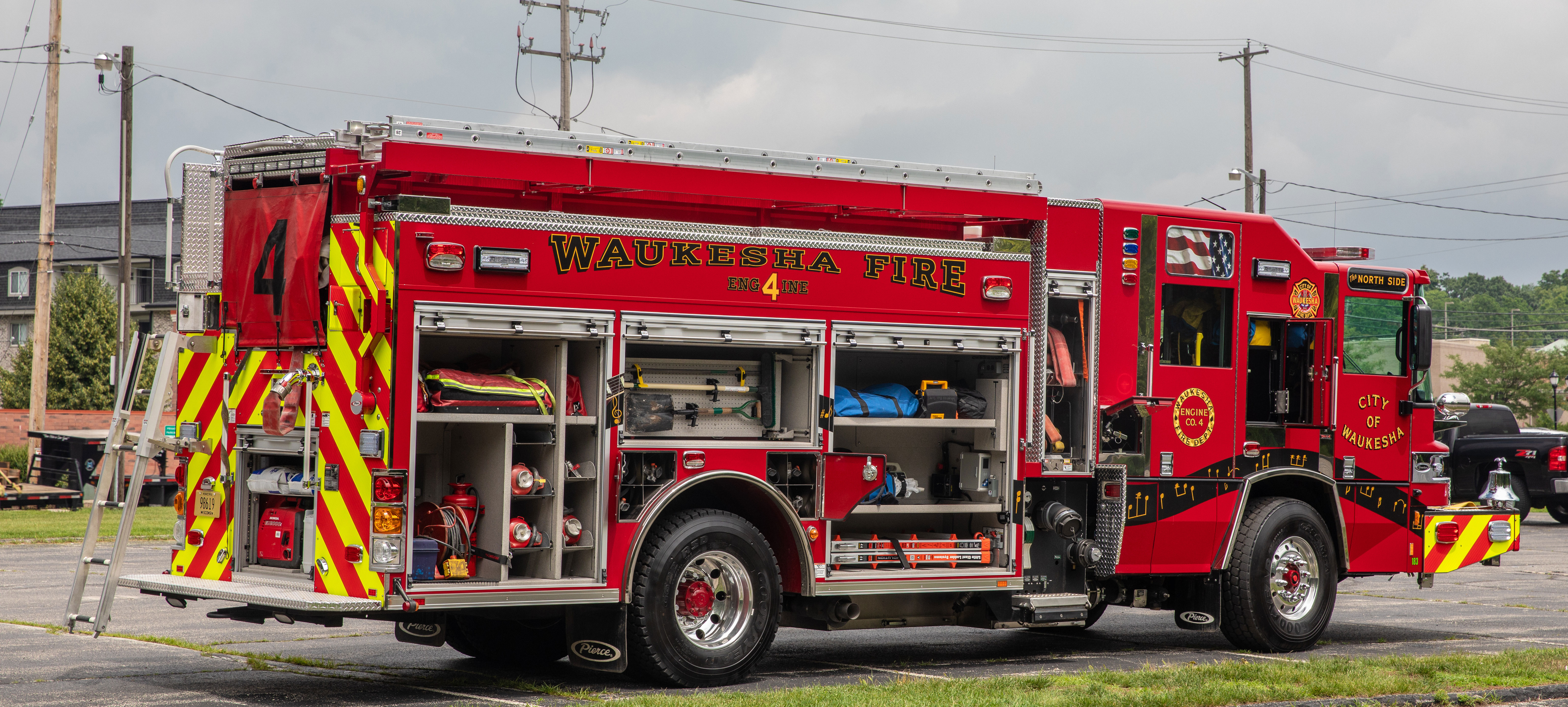 Waukesha-QuantumPUCPUmper-PassengerSideCompartments