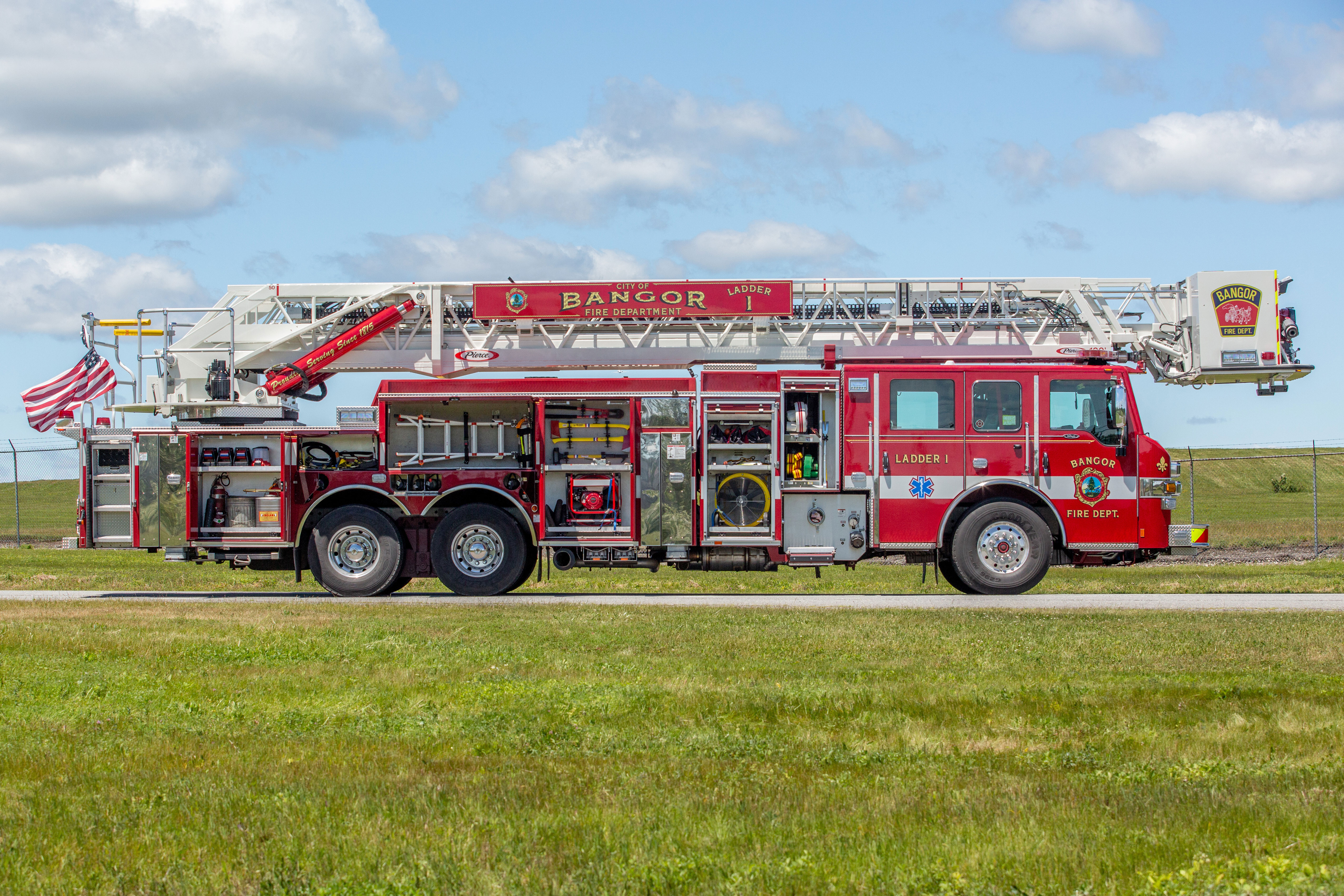 Bangor Velocity PUC 100 Platform - PS Compartments