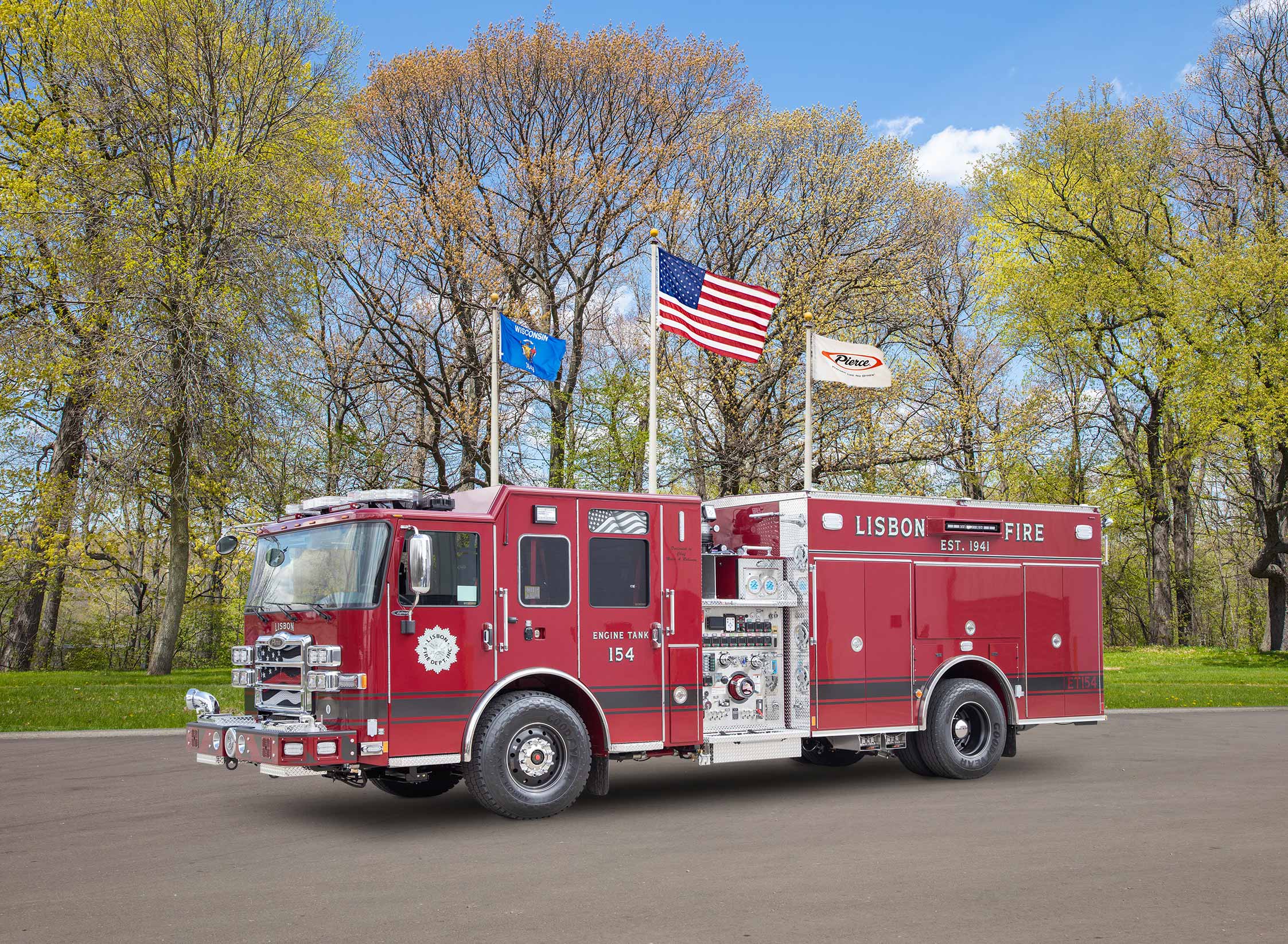 Lisbon Volunteer Fire Department - Pumper