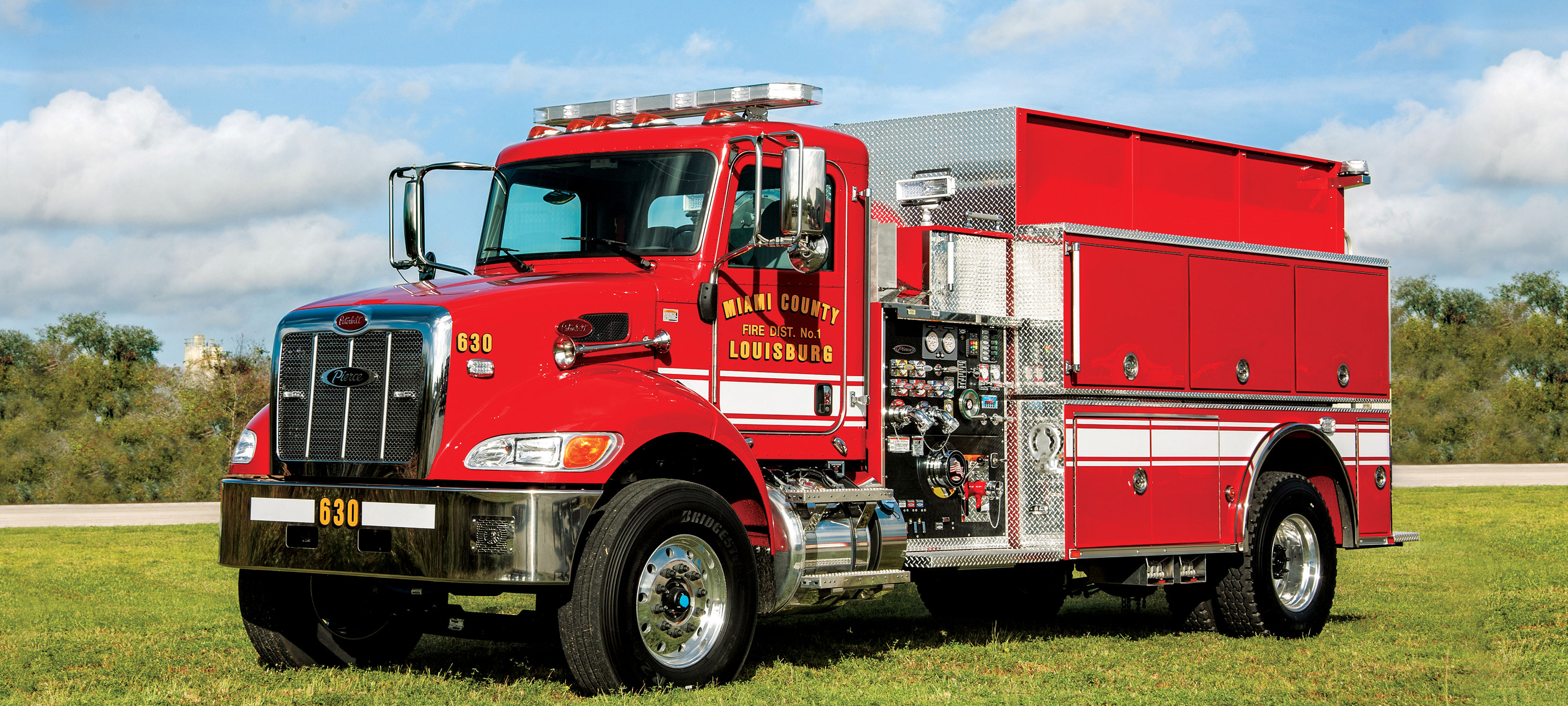 Pierce Peterbilt Commercial Fire Truck Chassis