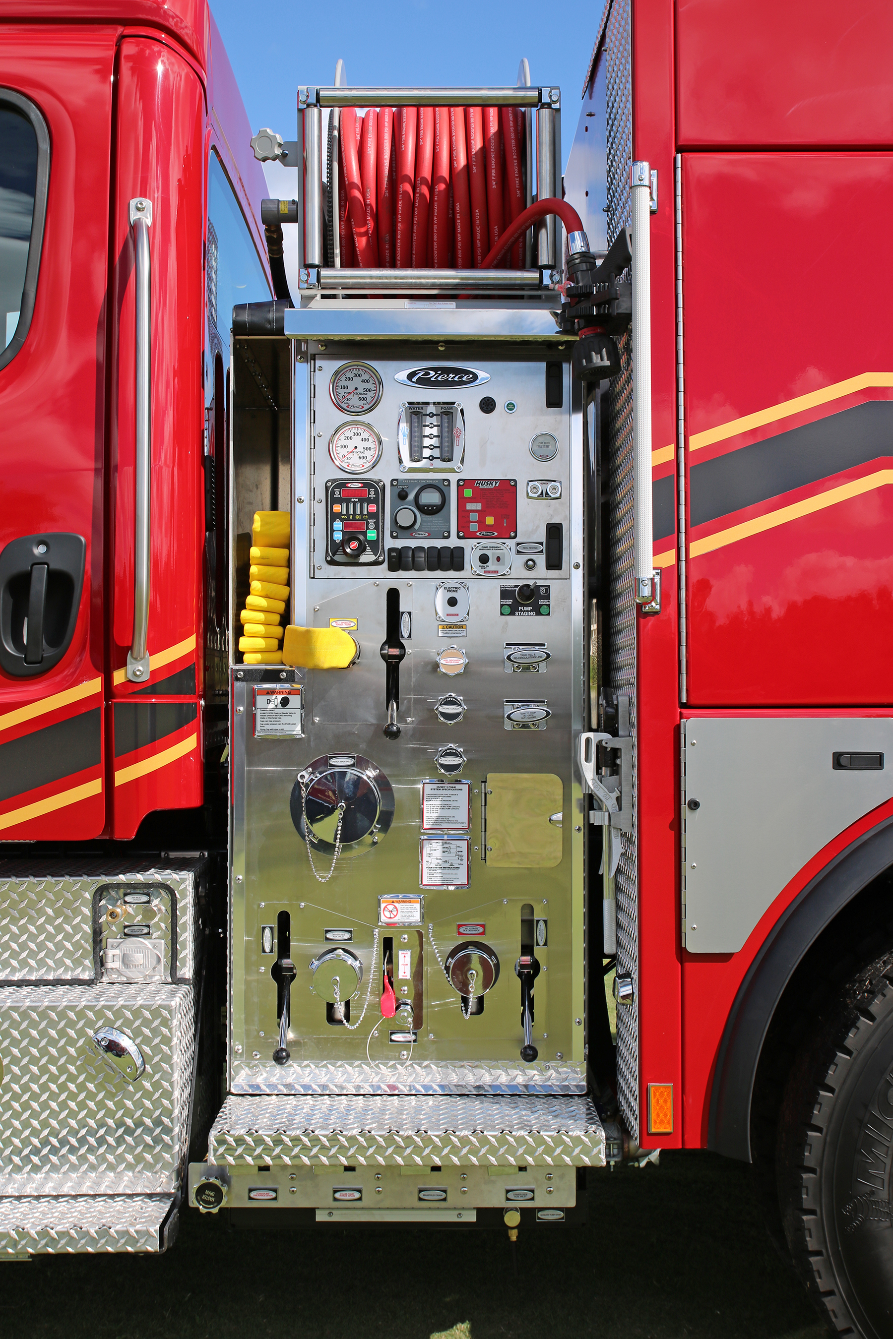 Pierce BX™ Wildland Fire Truck Pump House behind the front Officer’s door. 