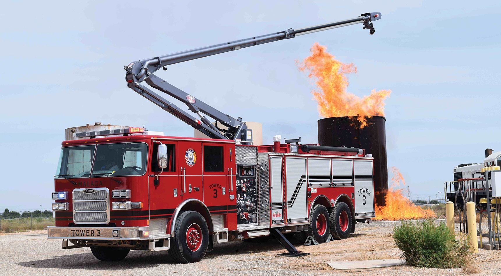 Pierce-Arrow-XT-with-Snozzle-High-Reach-Extendable-Turret-a-Game-Changer-for-New-Mexico-Fire-Department_Header.jpg