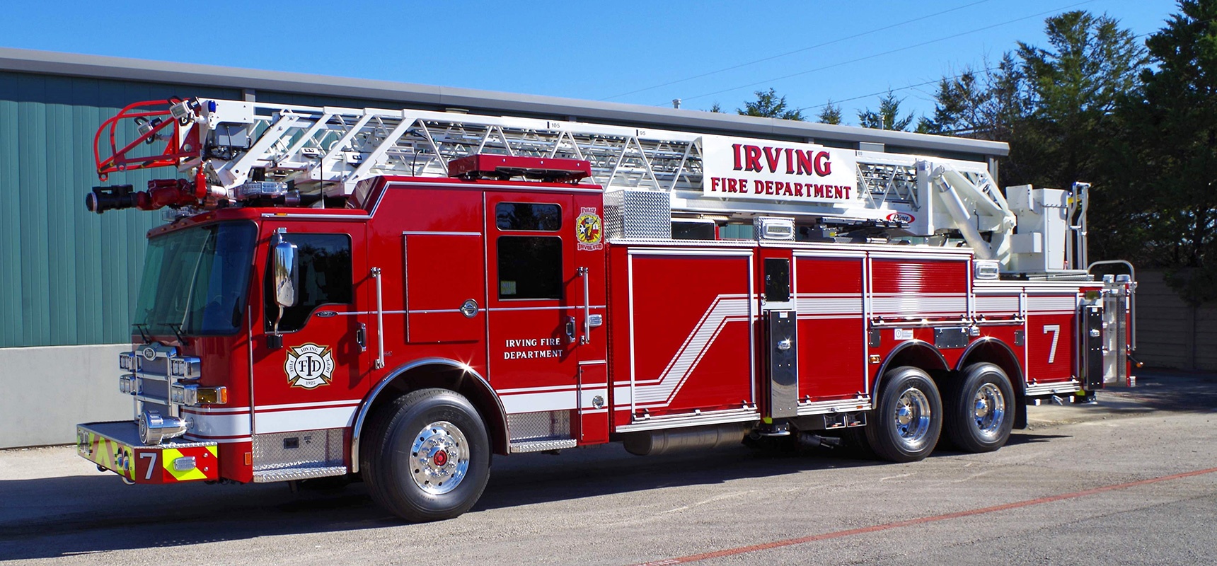 Pierce-Delivers-Three-Dash-CF-Pumpers-and-a-Dash-CF-Heavy-Duty-Ladder-to-Irving,-Texas-Fire-Department_Header.jpg