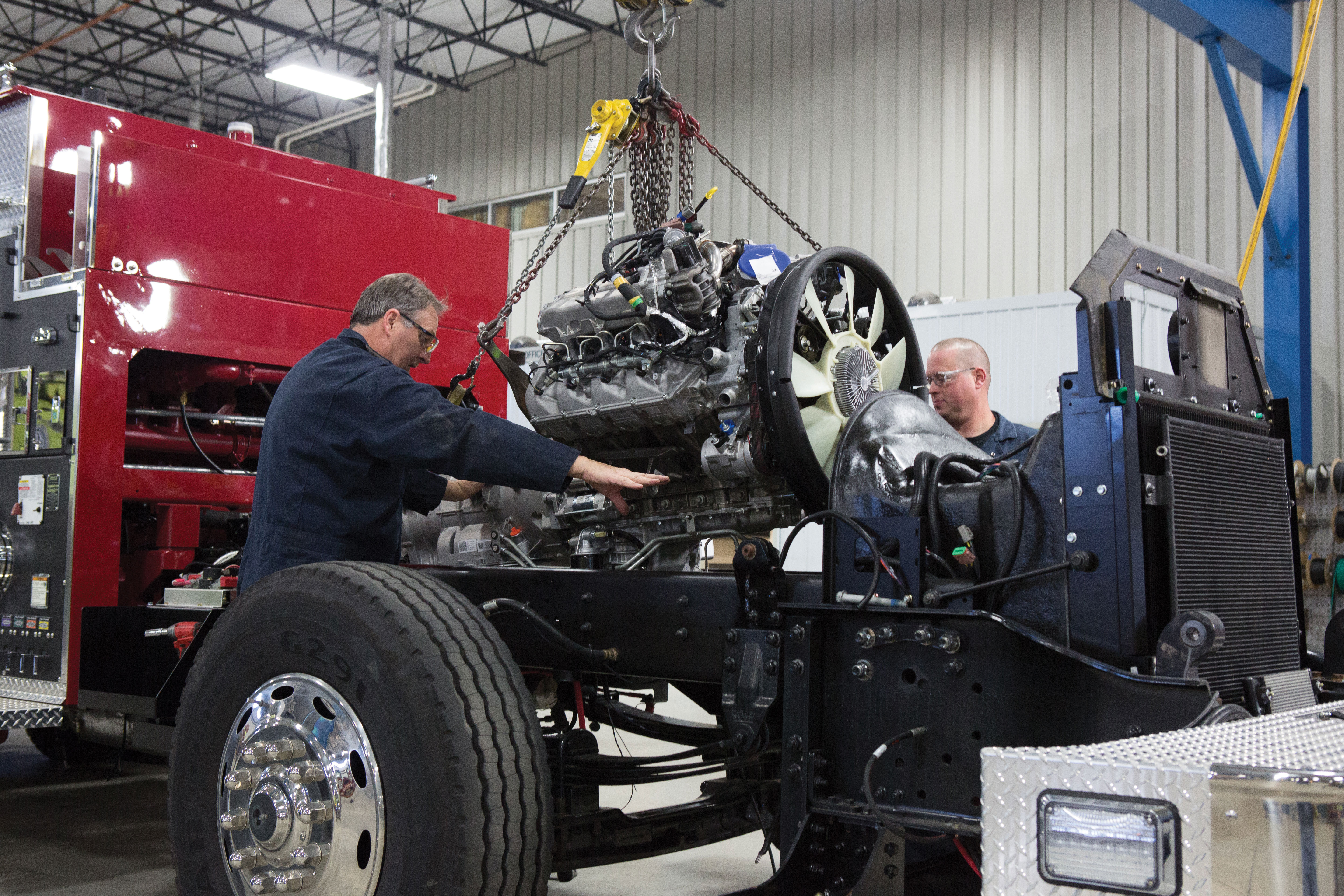 Saber Pumper with Ford Engine