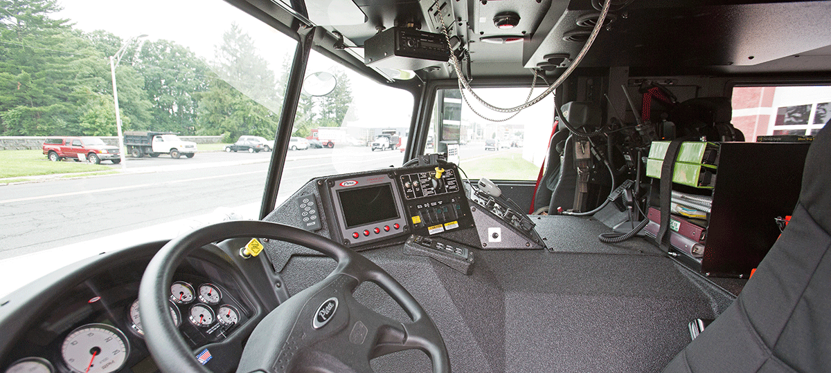 West-End-Ladder-Gallery-7-Interior-Cab-Driver